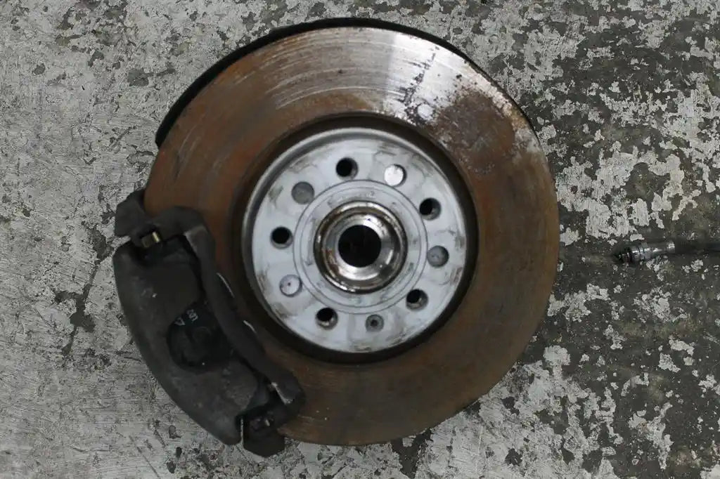 Used Volkswagen, Golf Left Front Hub Assembly Gen 7 Alltrack 05/15 03/17 2016 – image 1 - All Good Parts