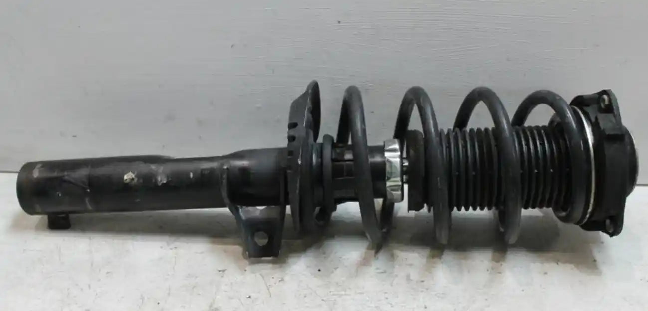 Used Volkswagen, Golf Left Front Strut Gen 5, Standard Type, 06/04-02/09 J5990 2008 – main images - All Good Parts