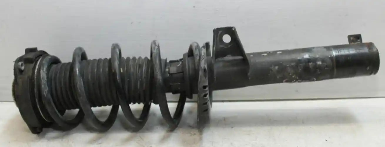 Used Volkswagen, Golf Left Front Strut Gen 5, Gt, 03/05-02/09 J25658 2007 – main images - All Good Parts