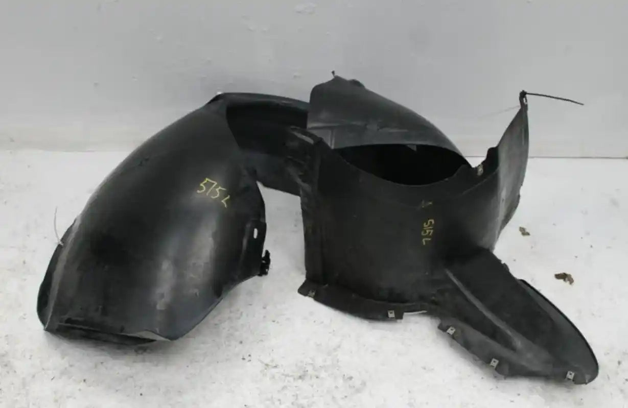 Used Volkswagen, Golf Left Guard Liner Gen 5, 06/04-02/09 J990 2007 – main images - All Good Parts