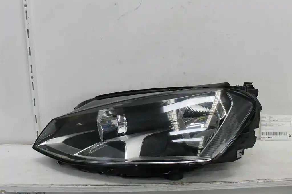 Used Volkswagen, Golf Left Headlamp Gen 7 Standard/Tsi/Comfortline/Highline/Gti Halogen Type Gen 7 12/12 03/17 2016 – image 1 - All Good Parts