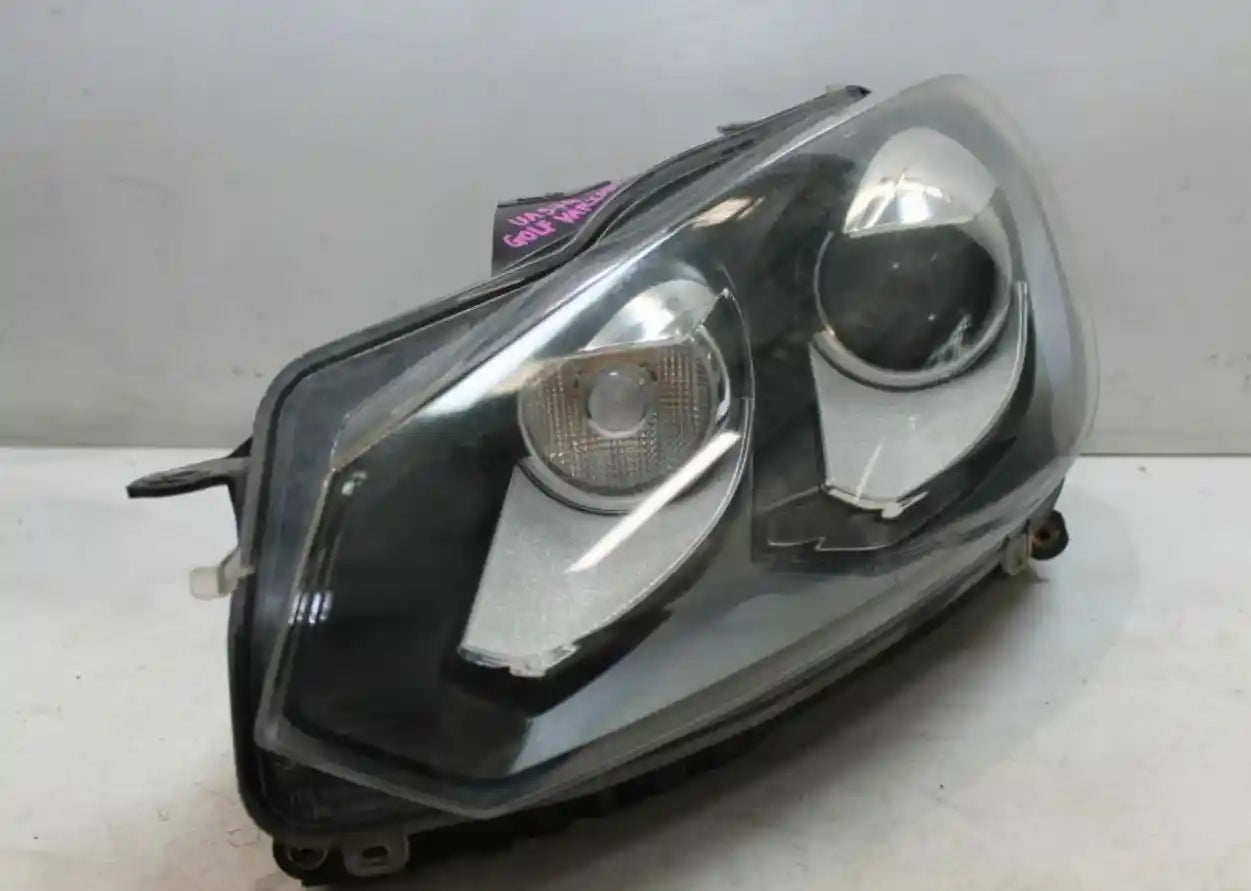 Used Volkswagen, Golf Left Headlamp Gen 6, Gti, Xenon Type, Chrome/Black, Non Daytime Running Lamp, 10/08-03/13 J0270 2011 – main images - All Good Parts