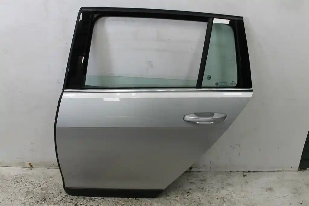 Used Volkswagen, Golf Left Rear Door Gen 7 Wagon/Alltrack 12/12 08/20 2016 – image 1 - All Good Parts