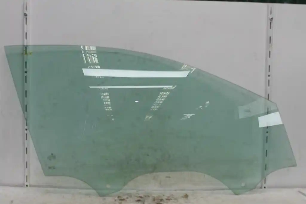Used Volkswagen, Golf Right Front Door Window Gen 7 5Dr Hatch/Wagon 12/12 08/20 2016 – image 1 - All Good Parts