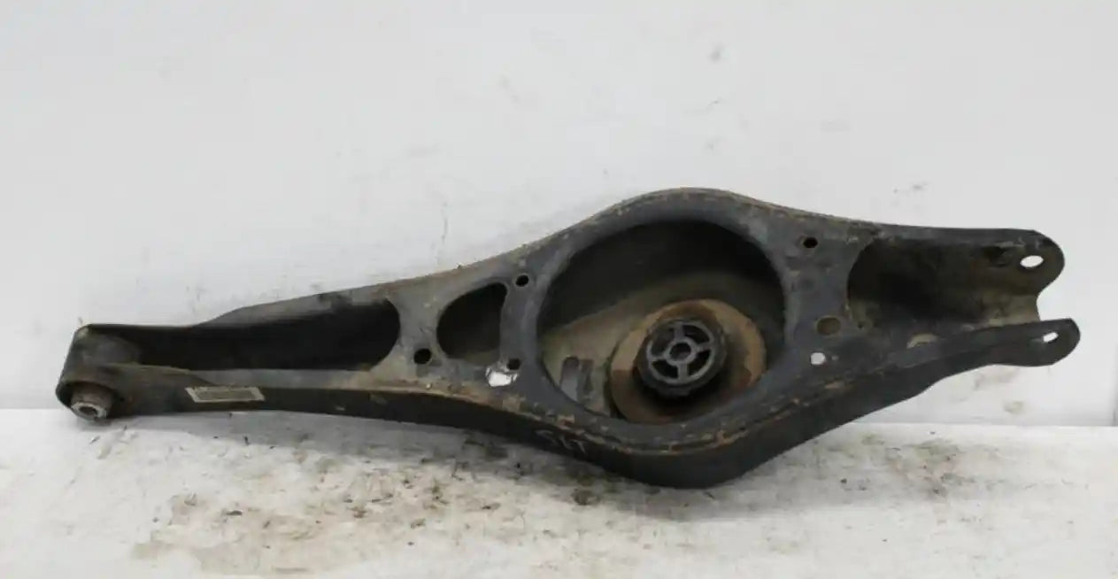 Used Volkswagen, Golf Right Rear Trailing Arm Lower Control Arm-Rear, Gen 5, 06/04-02/09 J22465 2005 – main images - All Good Parts