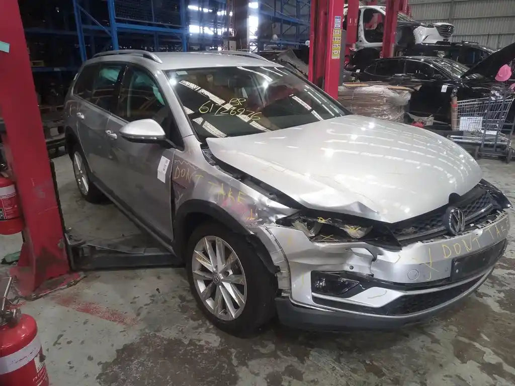 Used Volkswagen, Golf Trans/Gearbox Auto Petrol 1.8 Turbo Gen 7 Qmh Code 05/15 2016 – image 3 - All Good Parts