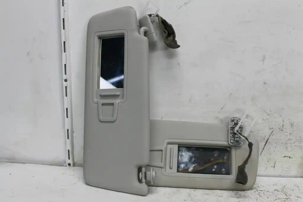 Used Volkswagen, Golf Sun Visor Gen 7 Pair 12/12 08/20 2016 – image 1 - All Good Parts