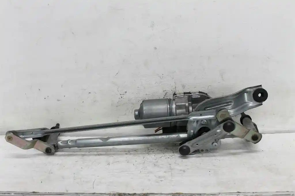 Used Volkswagen, Golf Wiper Motor Front Hatch/Wagon Gen 7 12/12 08/20 2016 – image 1 - All Good Parts