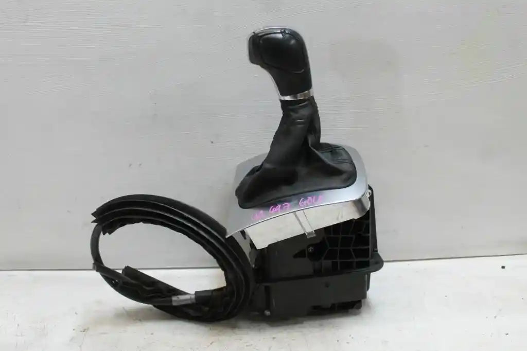 Used Volkswagen, Golf Gear Stick/Shifter Auto Shifter, 7 Speed, Gen 6, 10/08-01/16 J8346 2012 – main images - All Good Parts