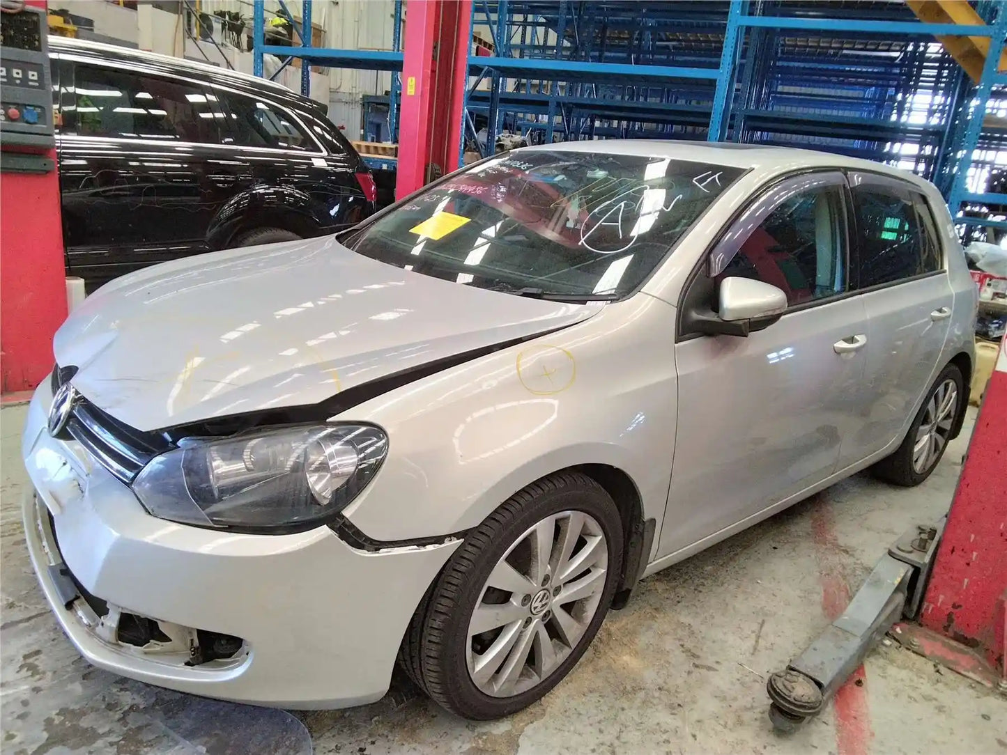 Used Volkswagen Golf 2009 – image 2 - All Good Parts