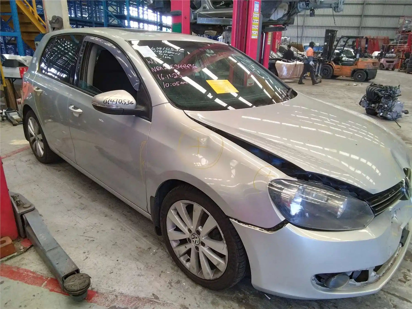 Used Volkswagen Golf 2009 – image 3 - All Good Parts