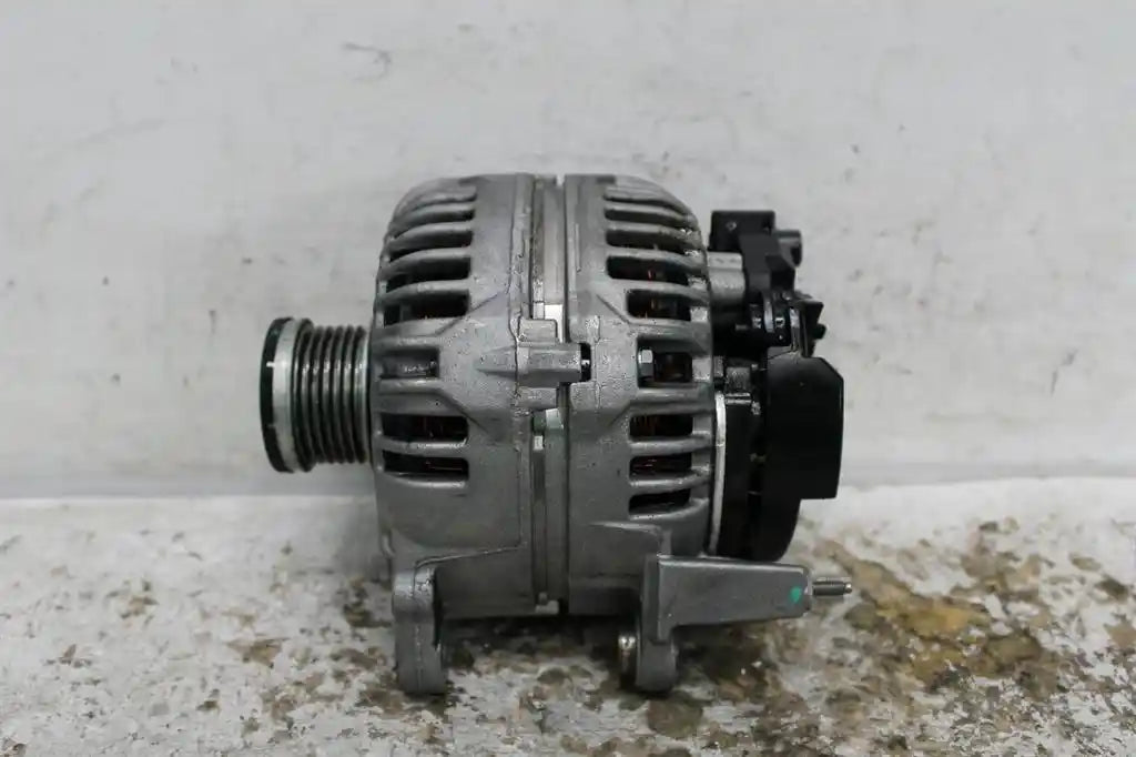 Used Volkswagen, Jetta Alternator Petrol 1.4 Bosch P/N 03C903023A 1B 02/11 12/17 2015 – image 1 - All Good Parts