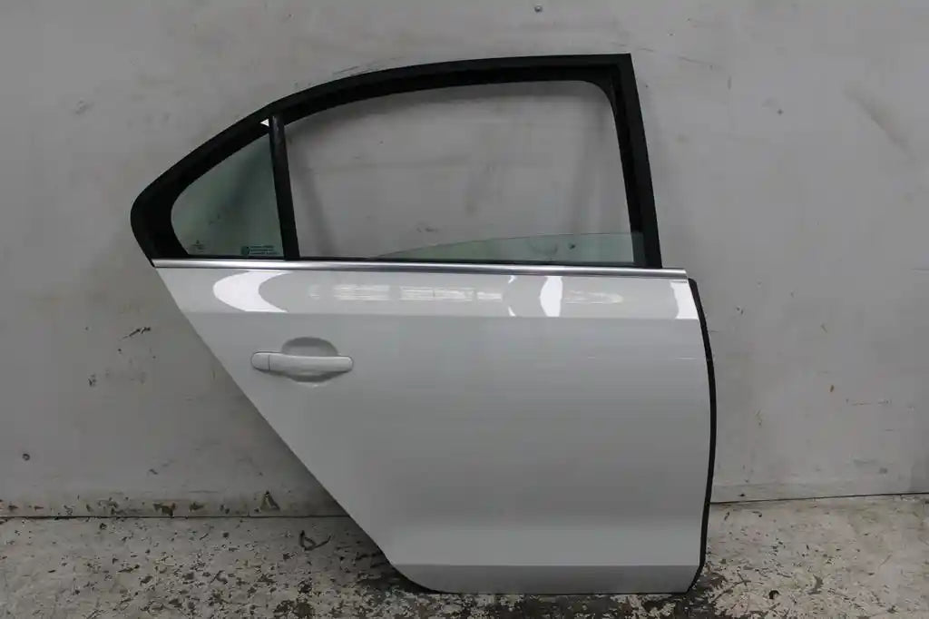 Used Volkswagen, Jetta Right Rear Door 1B 02/11 12/17 2015 – image 1 - All Good Parts