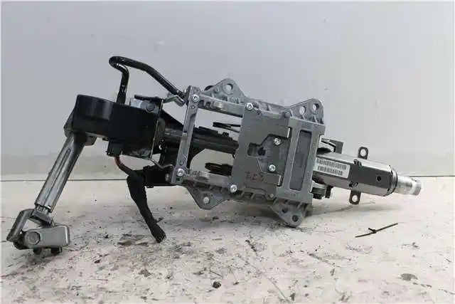 Used Volkswagen, Passat Steering Column 3C/Mk6 B7 09/10 05/15 2011 – image 1 - All Good Parts