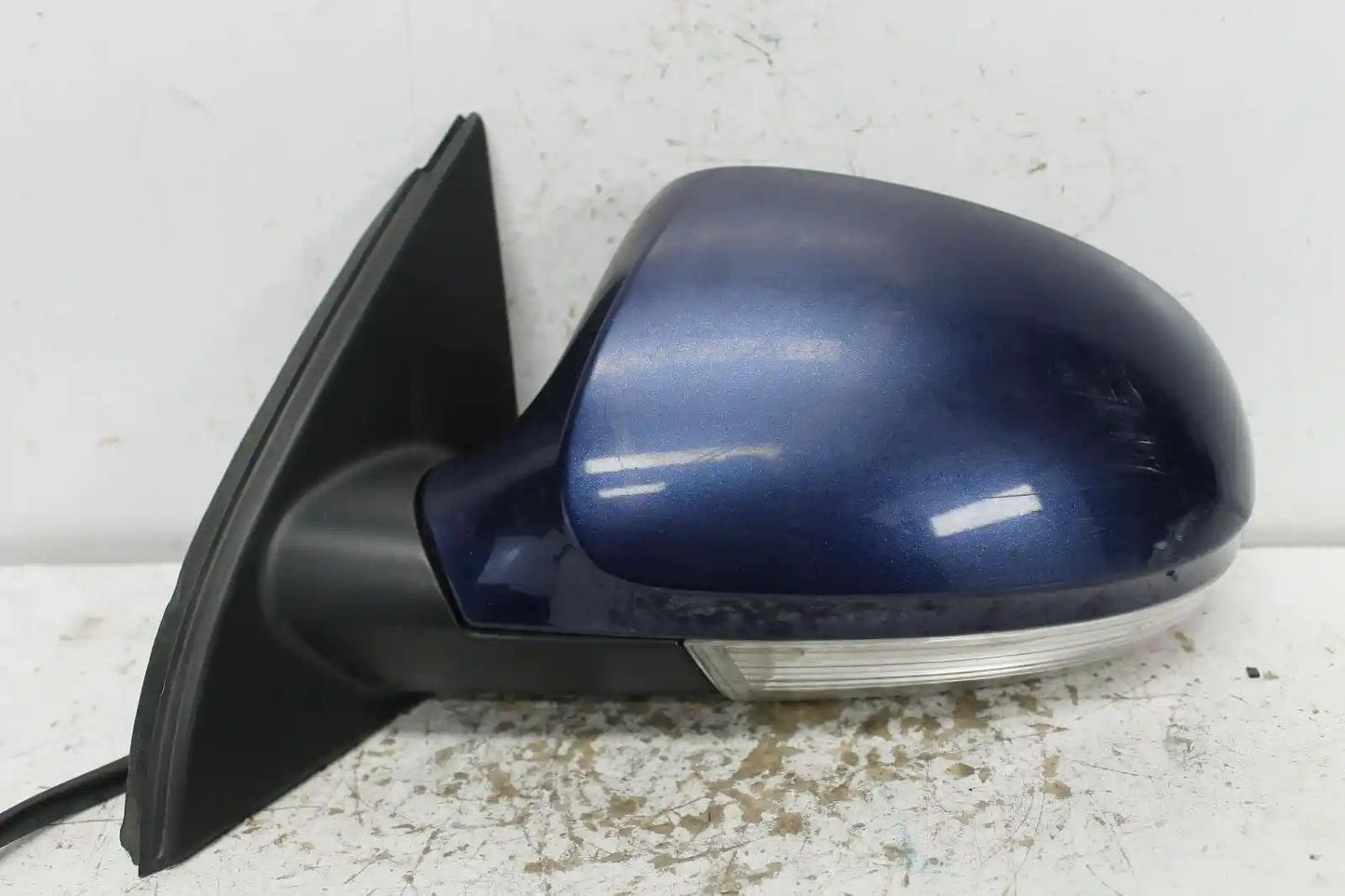 Used Volkswagen, Passat Left Door Mirror 3C/Mk6 B6 Power Fold (6Xq) 03/06 09/10 2006 – main images - All Good Parts