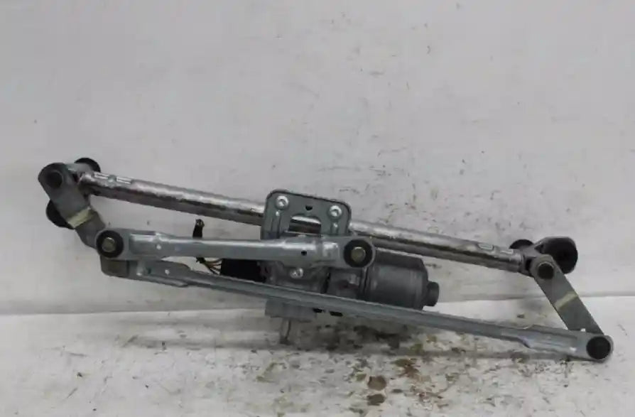 Used Volkswagen, Polo Wiper Motor Front 6R 05/10 09/17 2016 – image 1 - All Good Parts