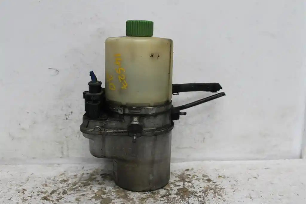 Used Volkswagen, Polo Steering Pump Hydraulic Pump Petrol/Diesel 6R 05/10 05/14 2011 – main images - All Good Parts