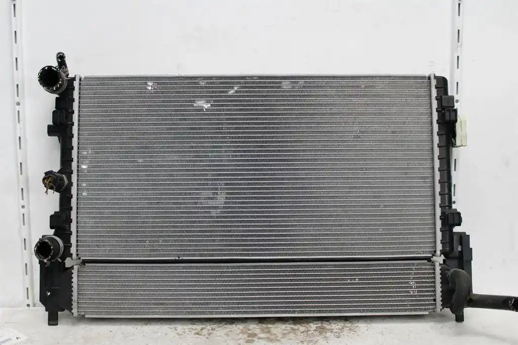 Used Volkswagen, Polo Radiator Auto 1.2 Petrol 6R 05/10 09/17 2011 – main images - All Good Parts