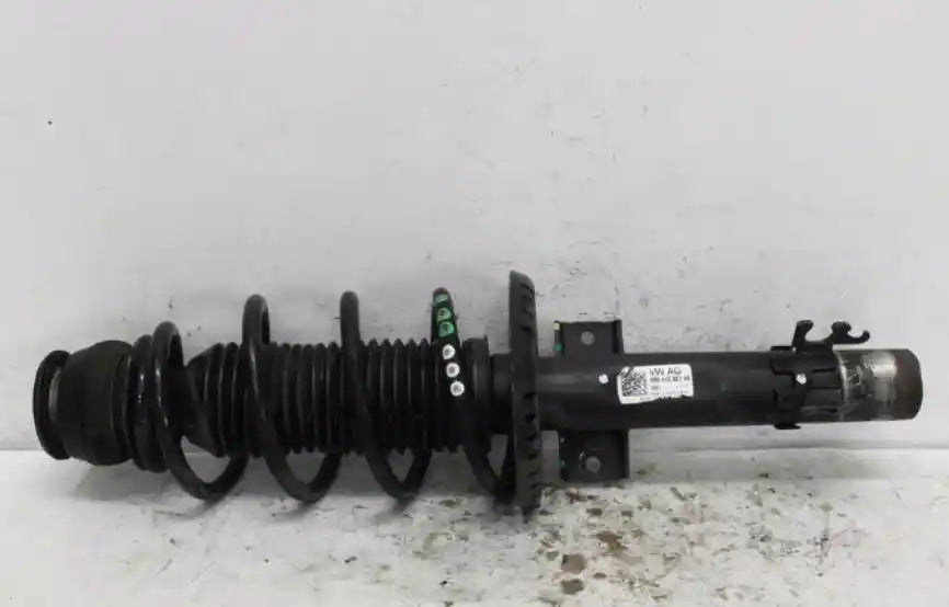 Used Volkswagen, Polo Left Front Strut 6R 1.2 Petrol 05/14 09/17 2016 – image 1 - All Good Parts