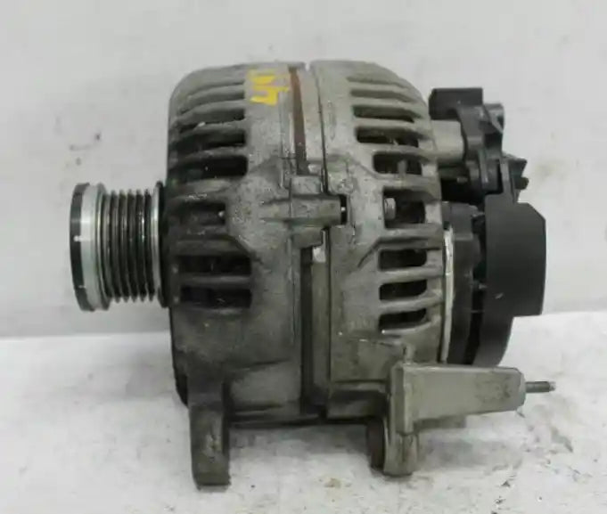 Used Volkswagen, Tiguan Alternator Petrol 1.4 Bosch 5N 09/09 08/16 2013 – main images - All Good Parts