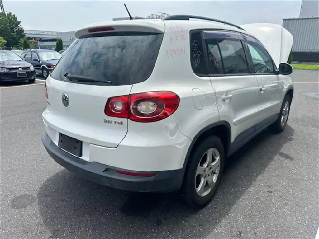 Used Volkswagen Tiguan 2008 – image 3 - All Good Parts