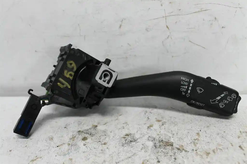 Used Volkswagen, Tiguan Combination Switch Wiper Switch 5N 05/08 05/10 2008 – main images - All Good Parts