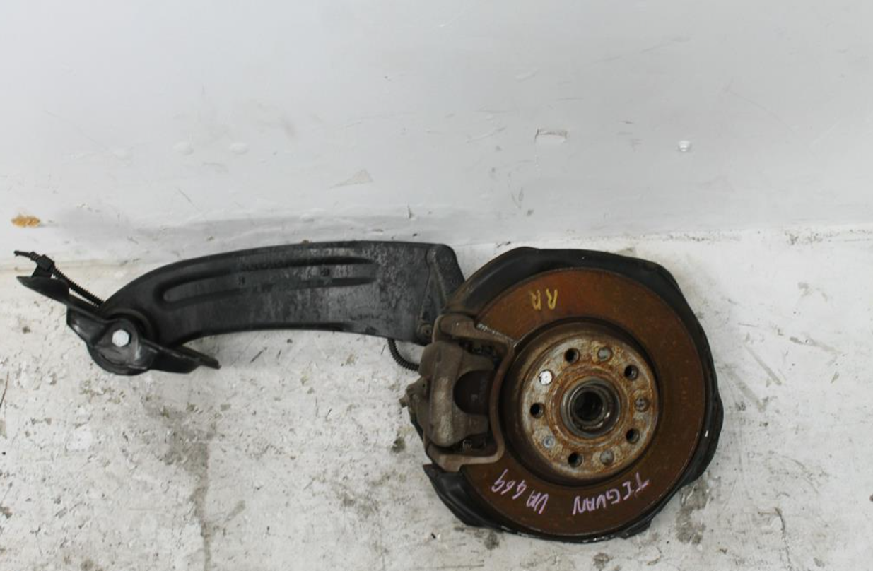 Used Volkswagen, Tiguan Right Rear Hub Assembly 4Wd 5N 05/08 08/16 2008 – main images - All Good Parts
