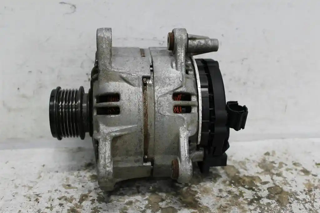 Used Volkswagen, Transporter Alternator Petrol 2.0 T5 08/04 02/10 2007 – image 1 - All Good Parts