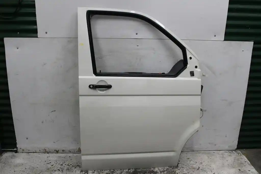 Used Volkswagen, Transporter Right Front Door T5 Kombi/Transporter 08/04 06/15 2007 – image 1 - All Good Parts