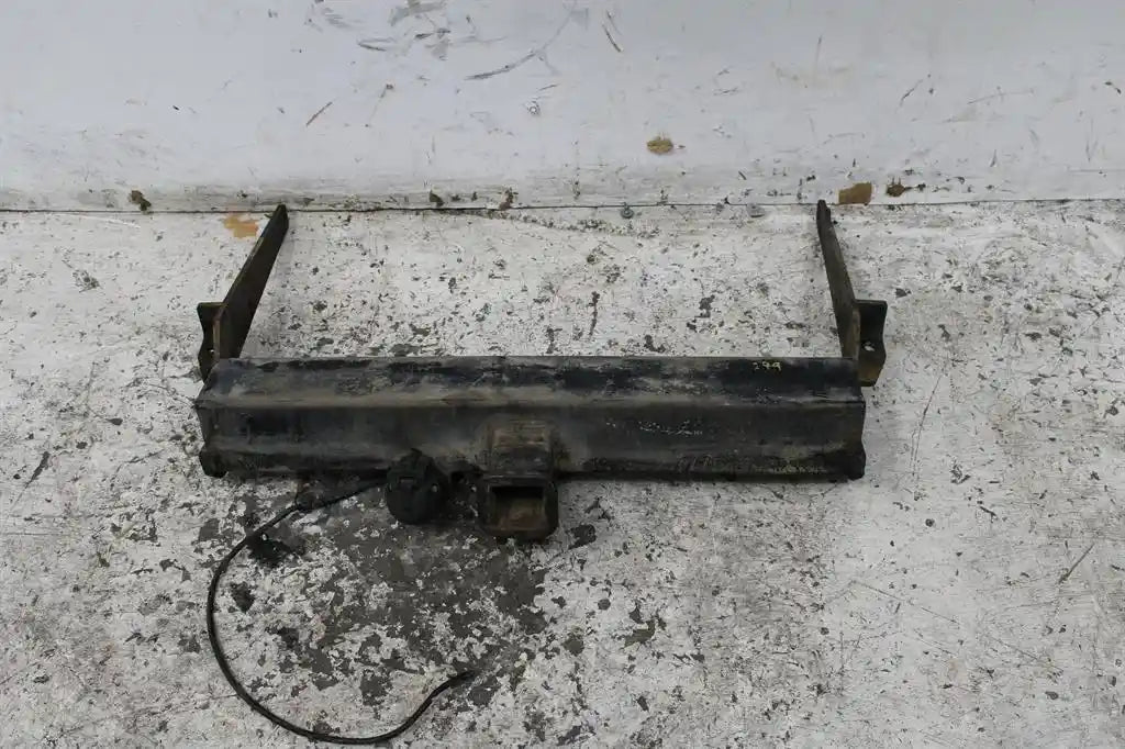 Used Volkswagen, Transporter Towbar T5 Van Type Transporter 08/04 06/15 2012 – image 1 - All Good Parts