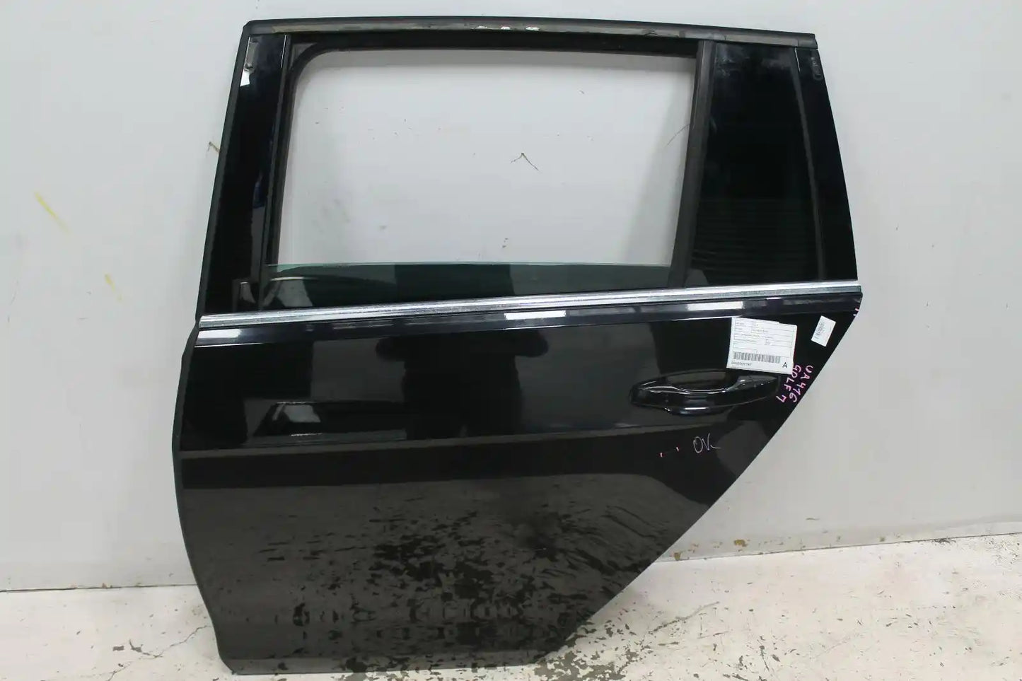 Used Volkwagen, Golf Left Rear Door Gen 7 Wagon/Alltrack 12/12 08/20 2015 – image 1 - All Good Parts