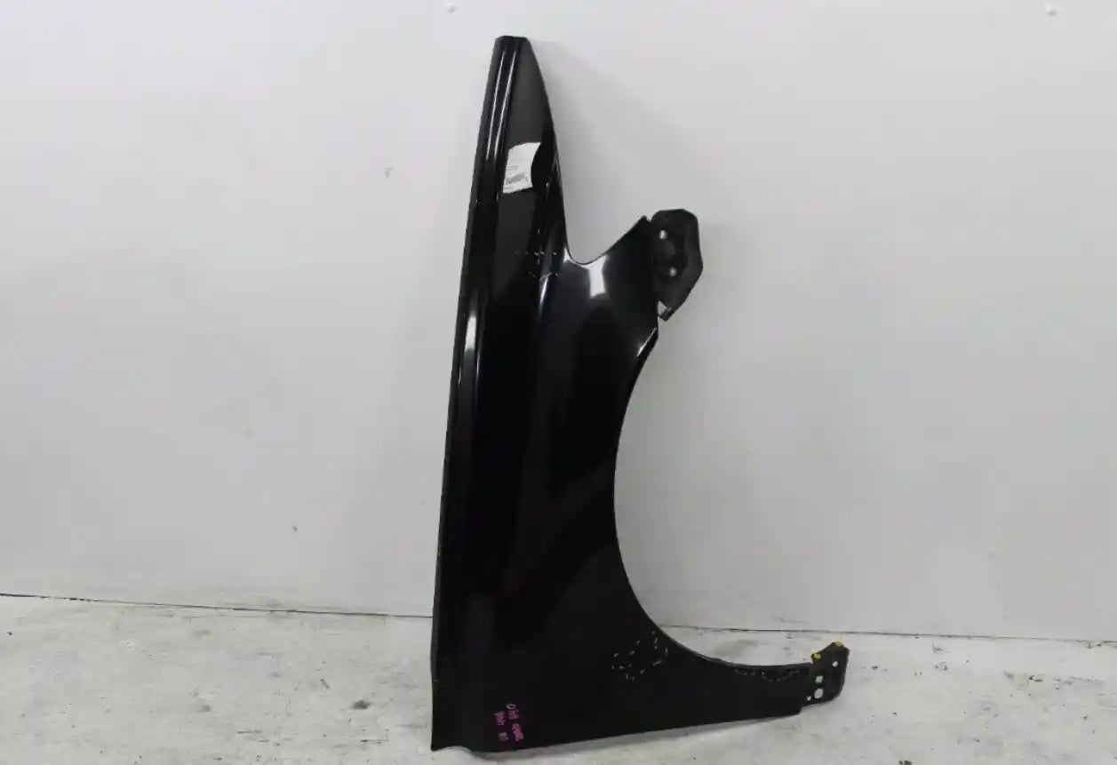 Used Volvo, S40 Right Guard S40 (Vin Yv1Ms...) 03/04 08/12 2009 – main images - All Good Parts