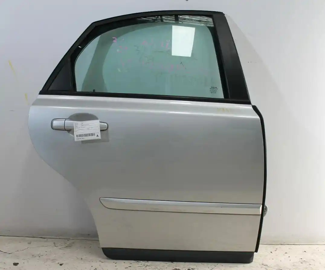 Used Volvo, S40 Right Rear Door M Series S40 03/04 08/12 2009 – main images - All Good Parts