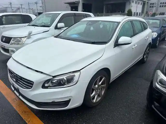 Used Volvo S60/V60 2014 – image 1 - All Good Parts