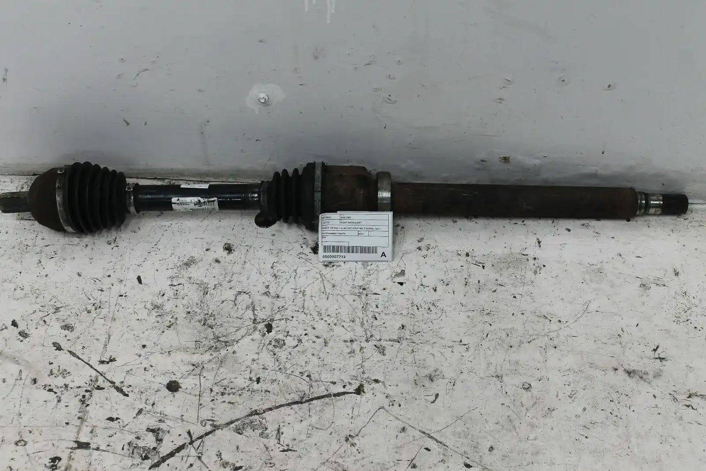 Used Volvo, S60/V60 Right Driveshaft Front Petrol 1.6 B4164T (Vin F*48) F Series 10/11 12/18 2014 – image 1 - All Good Parts