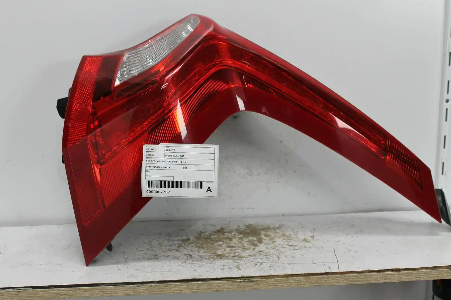 Used Volvo, S60/V60 Right Taillight F Series V60 Wagon 03/11 12/18 2014 – image 1 - All Good Parts