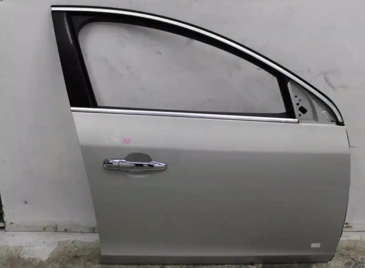 Used Volvo, S60/V60 Right Front Door F Series, Sedan/Wagon, 12/10-12/18 J99730 2012 – main images - All Good Parts