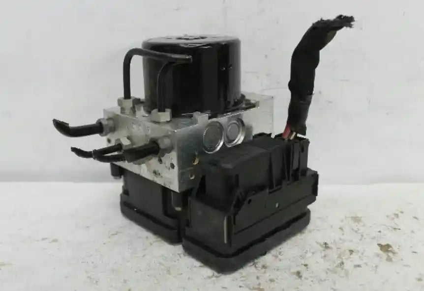 Used Volvo, Xc60 Abs Pump/Modulator Dz P/N 30681619 02/09 04/17 2010 – main images - All Good Parts