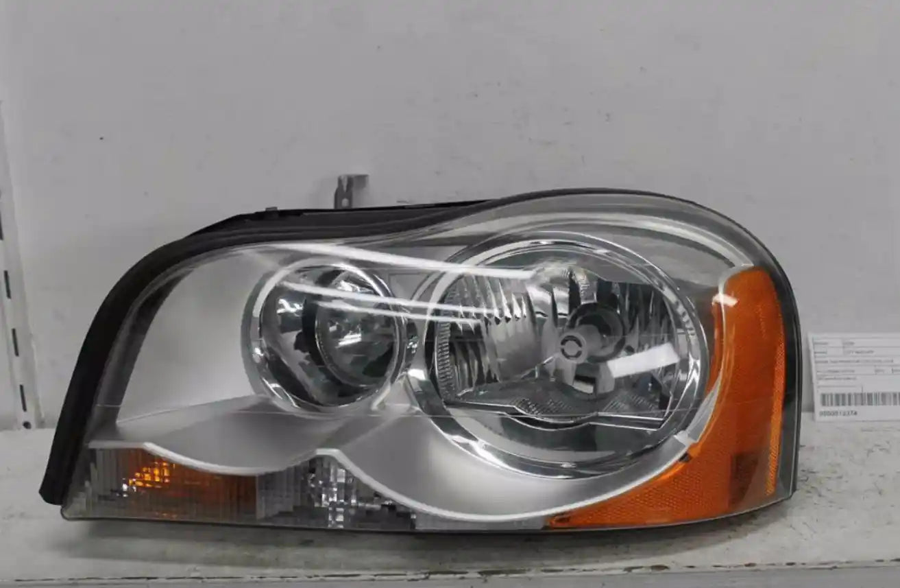 Used Volvo, Xc90 Left Headlamp Xenon Non Projector Type 07/03 12/14 2010 – main images - All Good Parts