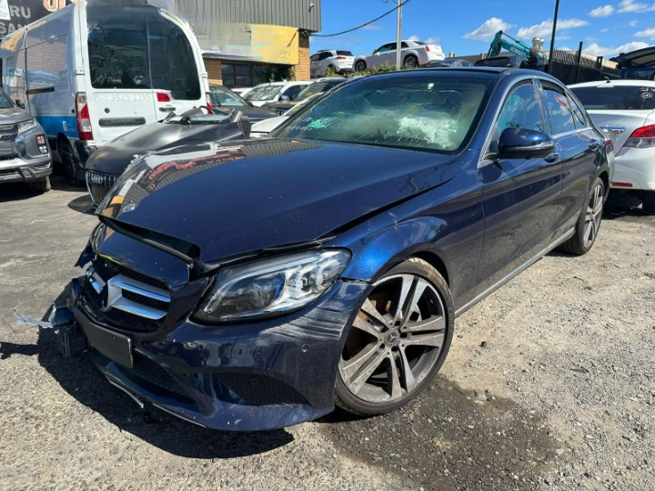 Used Mercedes, C Class Engine , Petrol, 2.0, Turbo, W205/S205/A205/C205, C200/C300, 264.920 Code, 07/18 – image 2 - All Good Parts