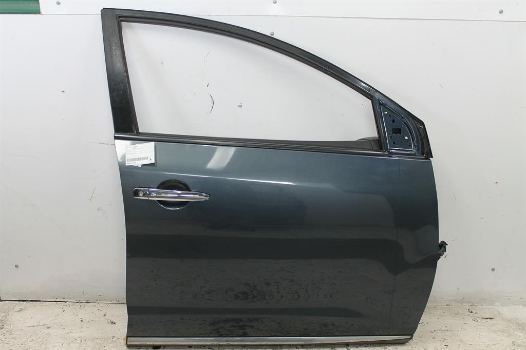 Used Nissan, Murano Right Front Door Z51 12/08 01/15 2011 – image 1 - All Good Parts