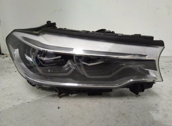 Used Bmw , 5 Series Right Headlamp , G30/G31, Sedan/Wagon, Led, W/ Adaptive Type, W/ High Brightness Light Type, 03/17-06/20 – main images - All Good Parts