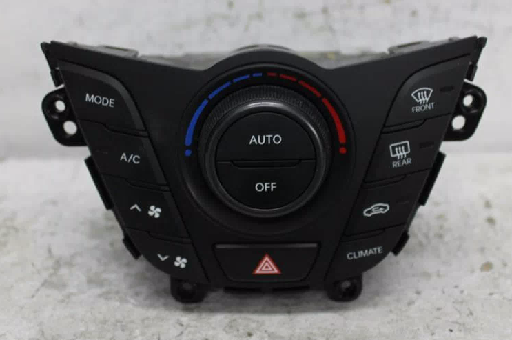 Used Hyundai, Veloster Heater/Ac Controls Fs Climate Control Type 2 Plug 02/11 02/18 2013 – image 1 - All Good Parts