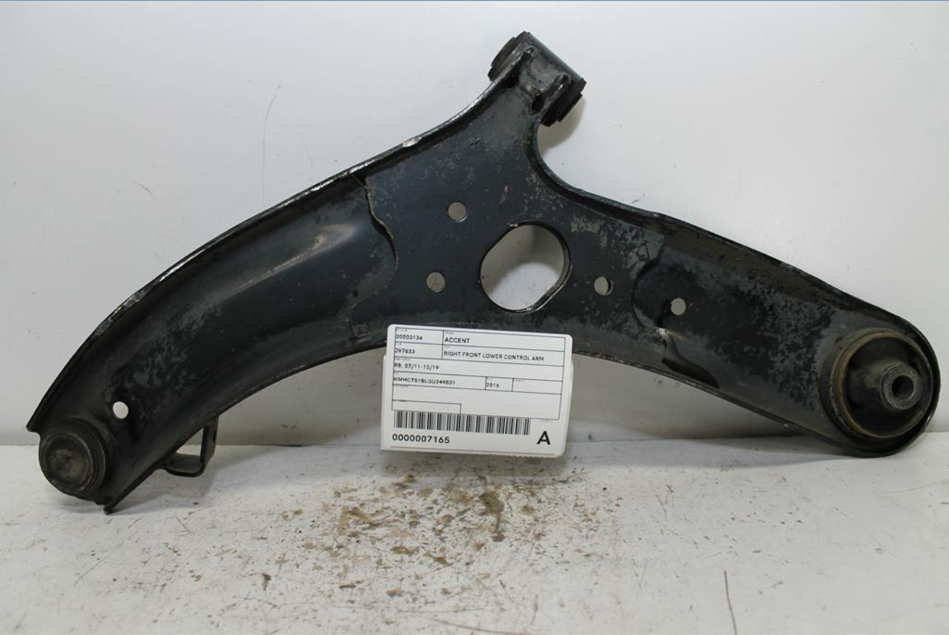 Used Hyundai, Accent Right Front Lower Control Arm Rb 05/11 12/19 2016 – image 1 - All Good Parts
