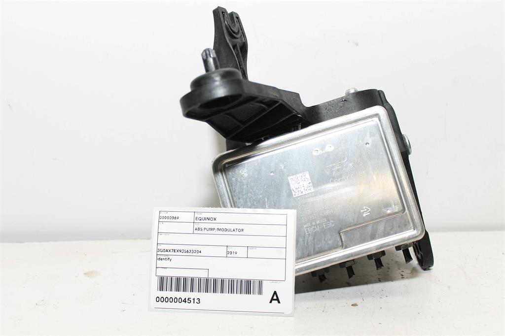 Used Holden, Equinox Abs Pump/Modulator Eq P/N 84414760 09/17 12/20 2019 – image 1 - All Good Parts