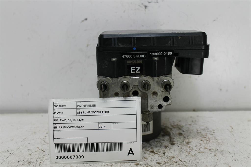 Used Nissan, Pathfinder Abs Pump/Modulator R52 Fwd 06/13 04/21 2014 – image 1 - All Good Parts