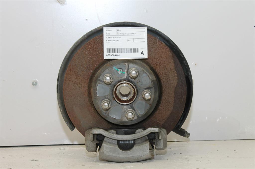 Used Holden, Trax Right Front Hub Assembly Tj Series 08/13 12/20 2018 – image 1 - All Good Parts