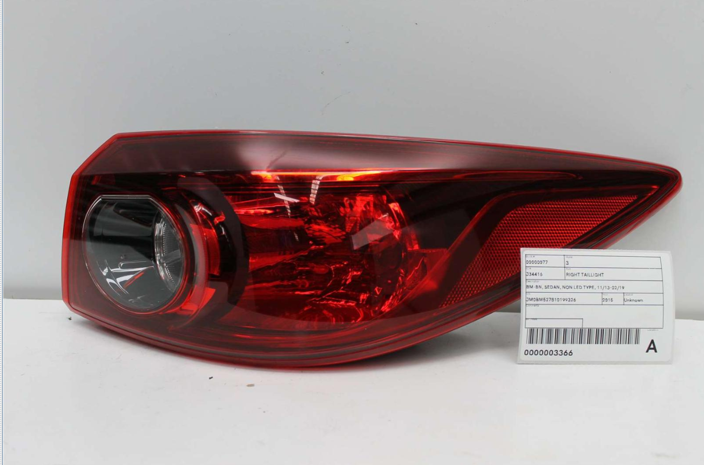 Used Mazda, 3 Right Taillight Bm Bn Sedan Non Led Type 11/13 02/19 2015 – image 1 - All Good Parts