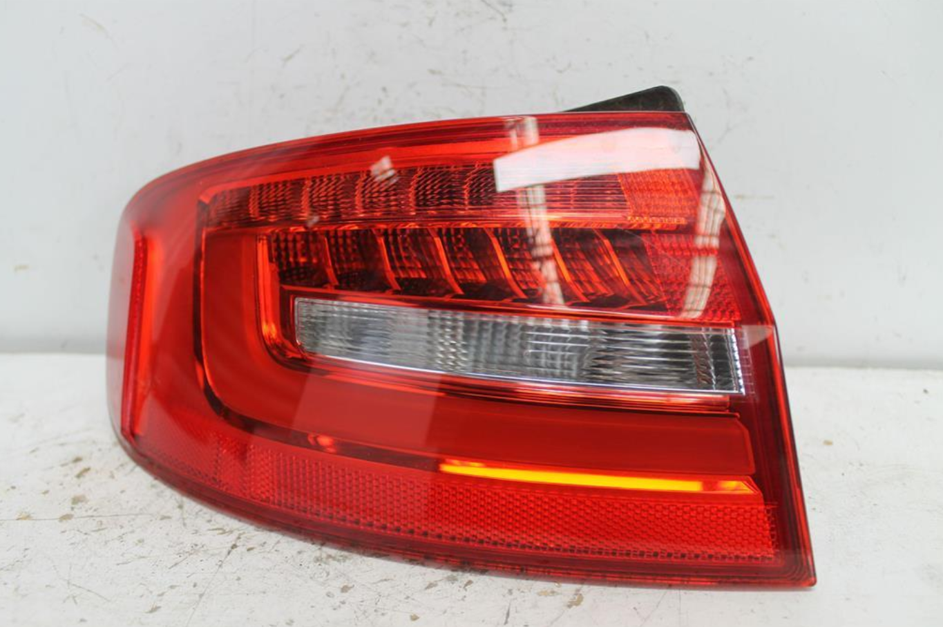 Used Audi, A4 Left Taillight B8 8K (A4/S4) Sedan Led Type 07/12 01/16 2012 – image 1 - All Good Parts