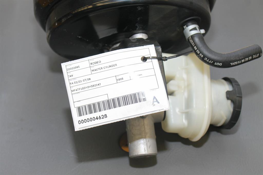 Used Holden, Rodeo Master Cylinder Ra 03/03 07/08 2008 – image 1 - All Good Parts